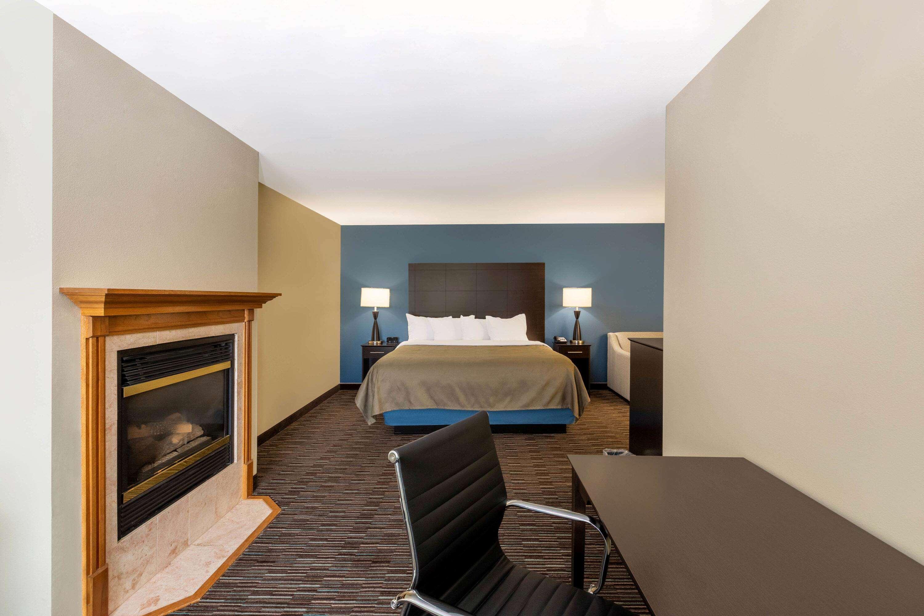 Americinn By Wyndham Jefferson Exterior photo