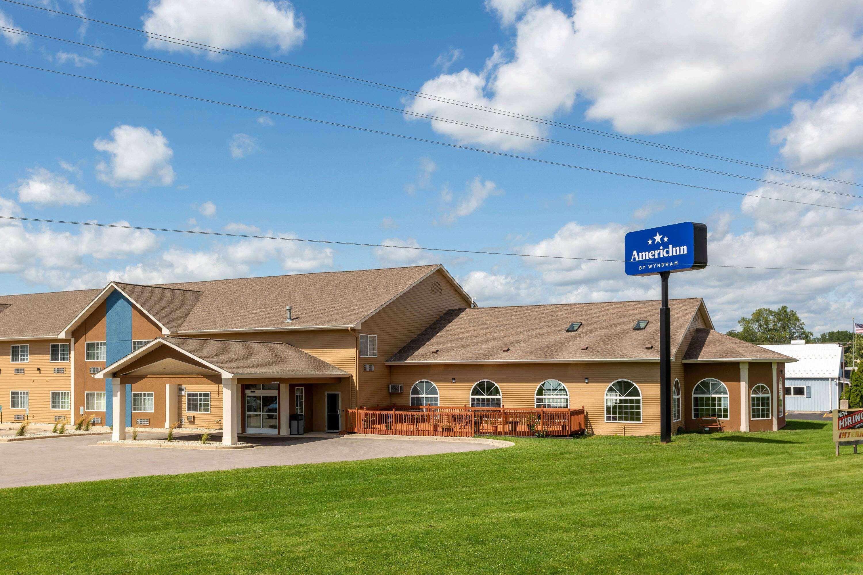 Americinn By Wyndham Jefferson Exterior photo
